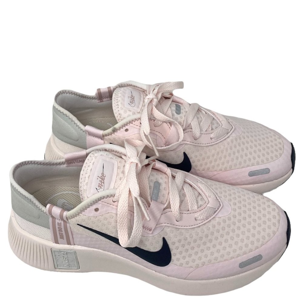 Nike Reposto Low Top Women Gray Light Pink Sneakers Running Mesh CZ5630 602 - Picture 3 of 11